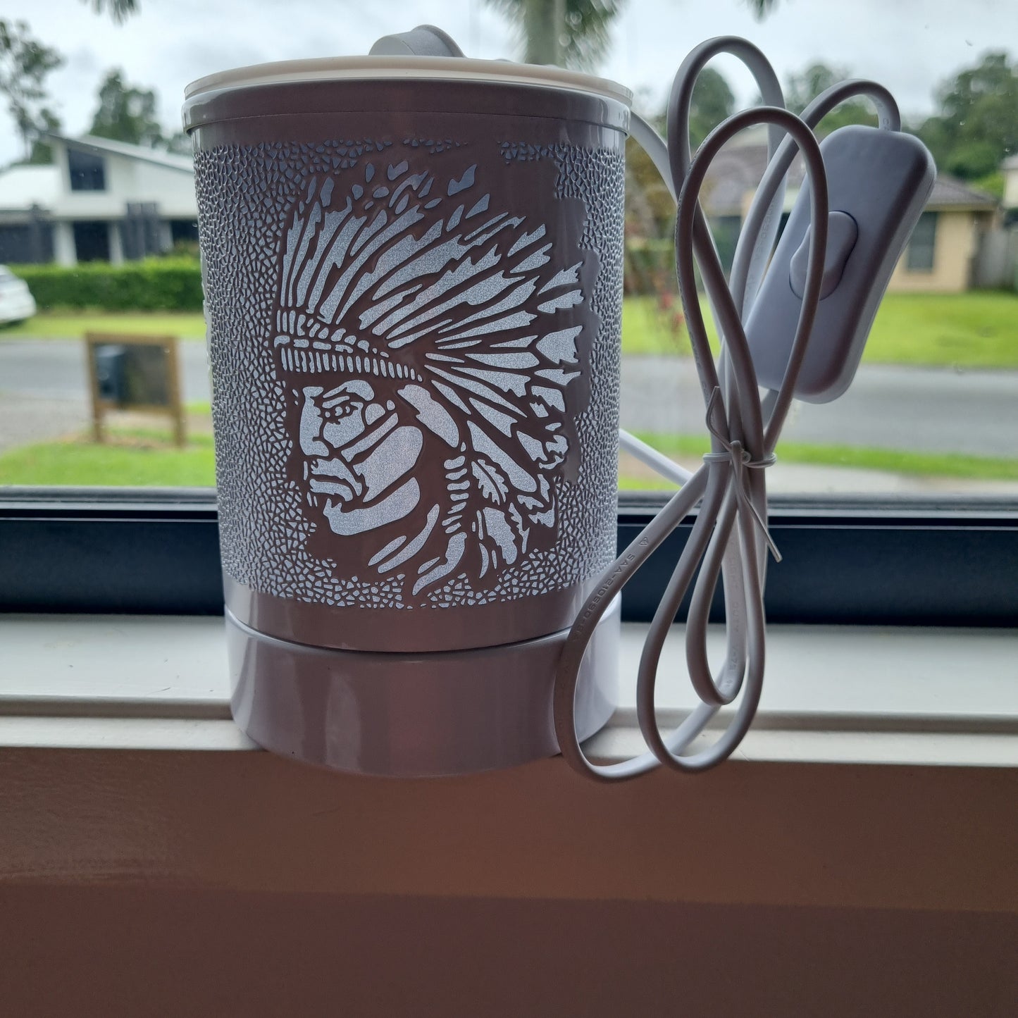 The Apache White Electric Wax Warmer