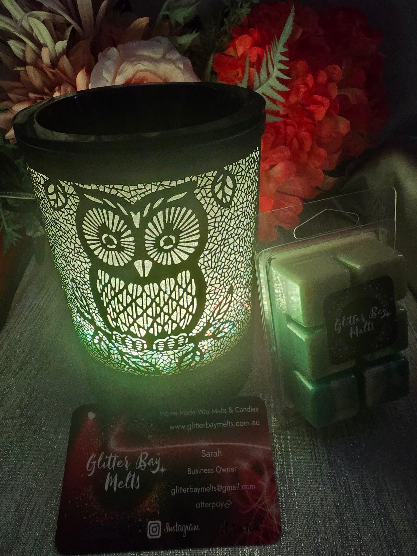 Hoot, Black Electric Wax Warmer.