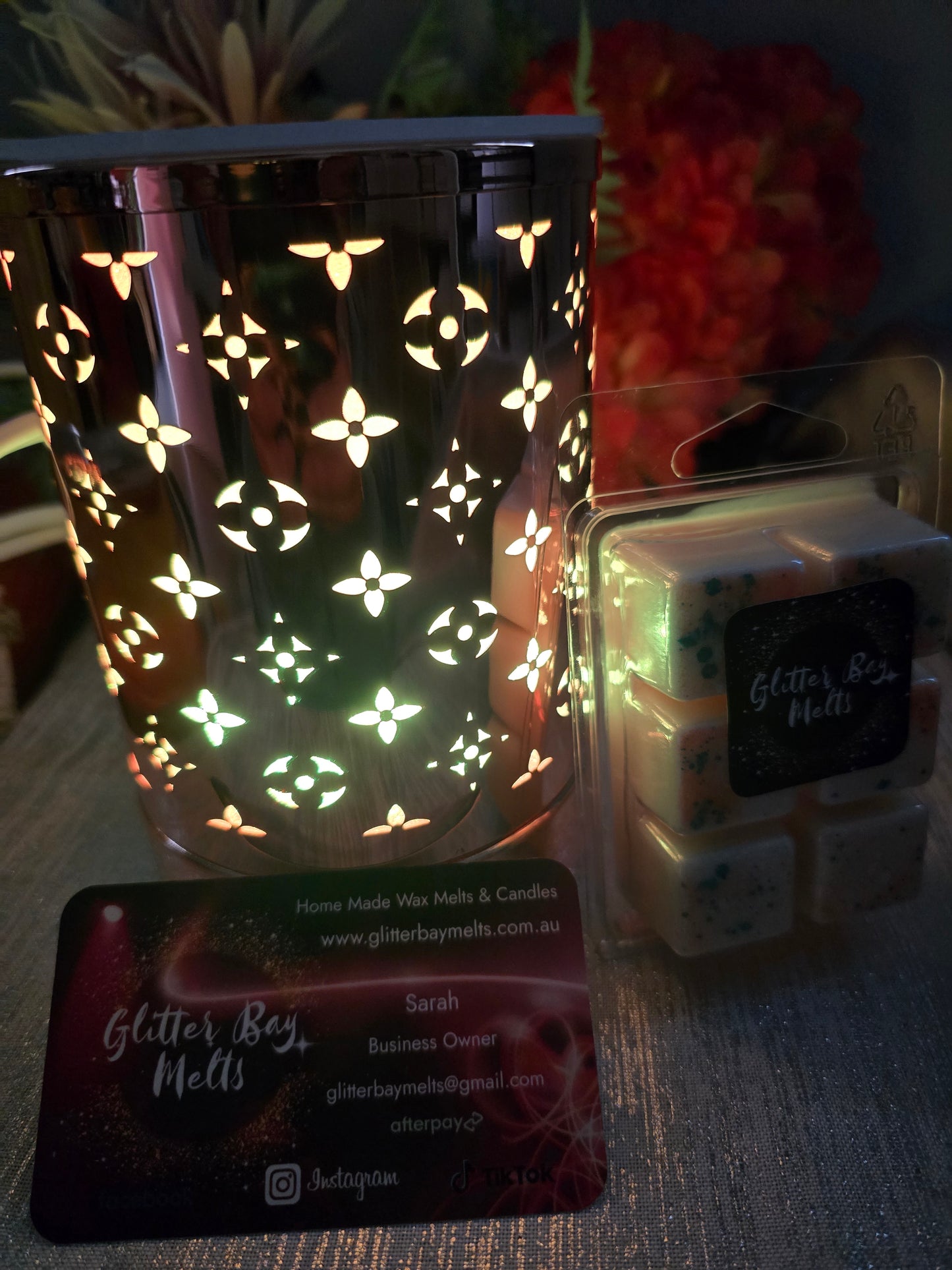 The Louie Rose Gold Electric Wax Warmer.