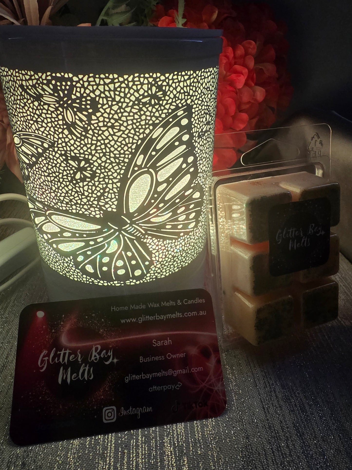 Butterfly Bloom White Electric Warmer.