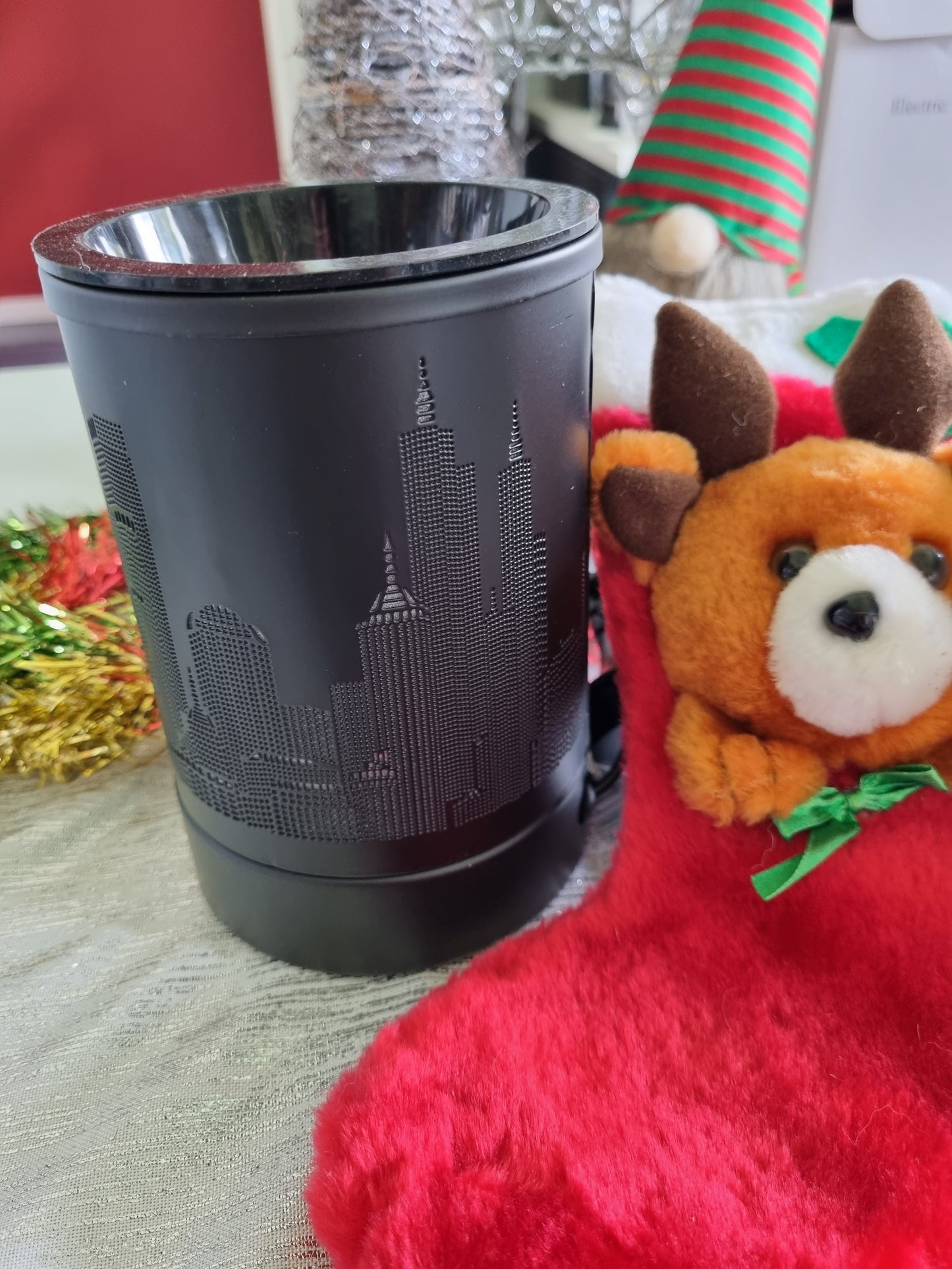 Skyline Black Electric Wax Warmer