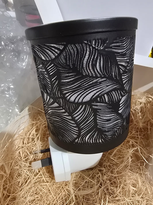 Black Palm Plug in Warmer.