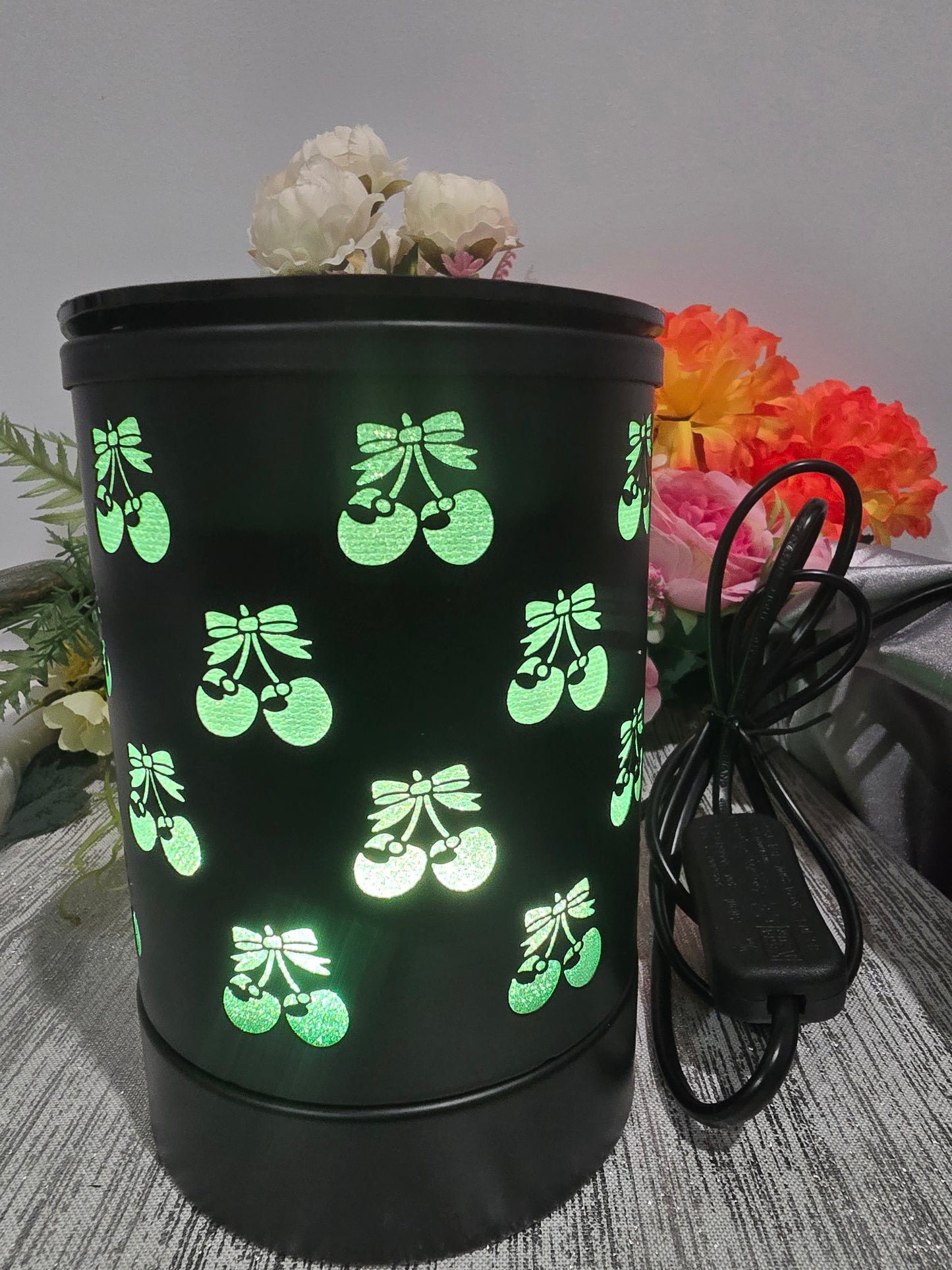 Cherry Pop Electric Wax Warmer Black.